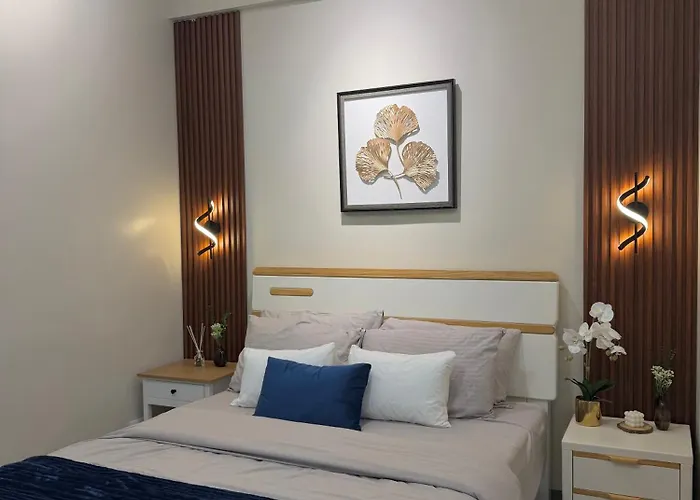 Uptown Luxe 2br I 4bedsi Balcony And Views At Bgc * Manila