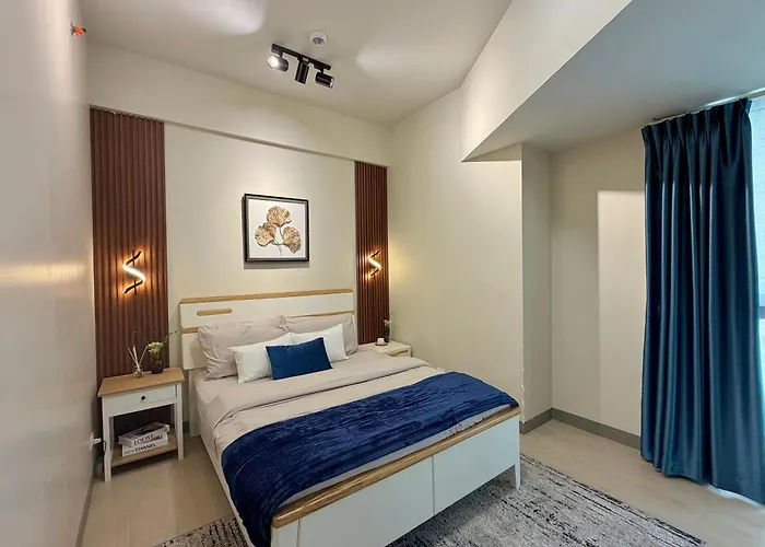 Apartment Uptown Luxe 2br I 4bedsi Balcony And Views At Bgc Manila
