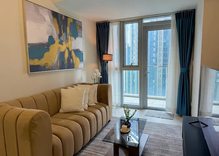 Apartment Uptown Luxe 2br I 4bedsi Balcony And Views At Bgc