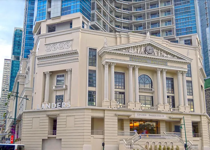 Uptown Luxe 2br I 4bedsi Balcony And Views At Bgc *