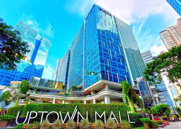 Uptown Luxe 2br I 4bedsi Balcony And Views At Bgc Manila